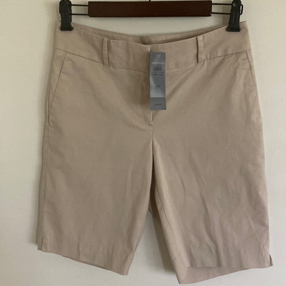 NWT ANN TAYLOR SHORTS